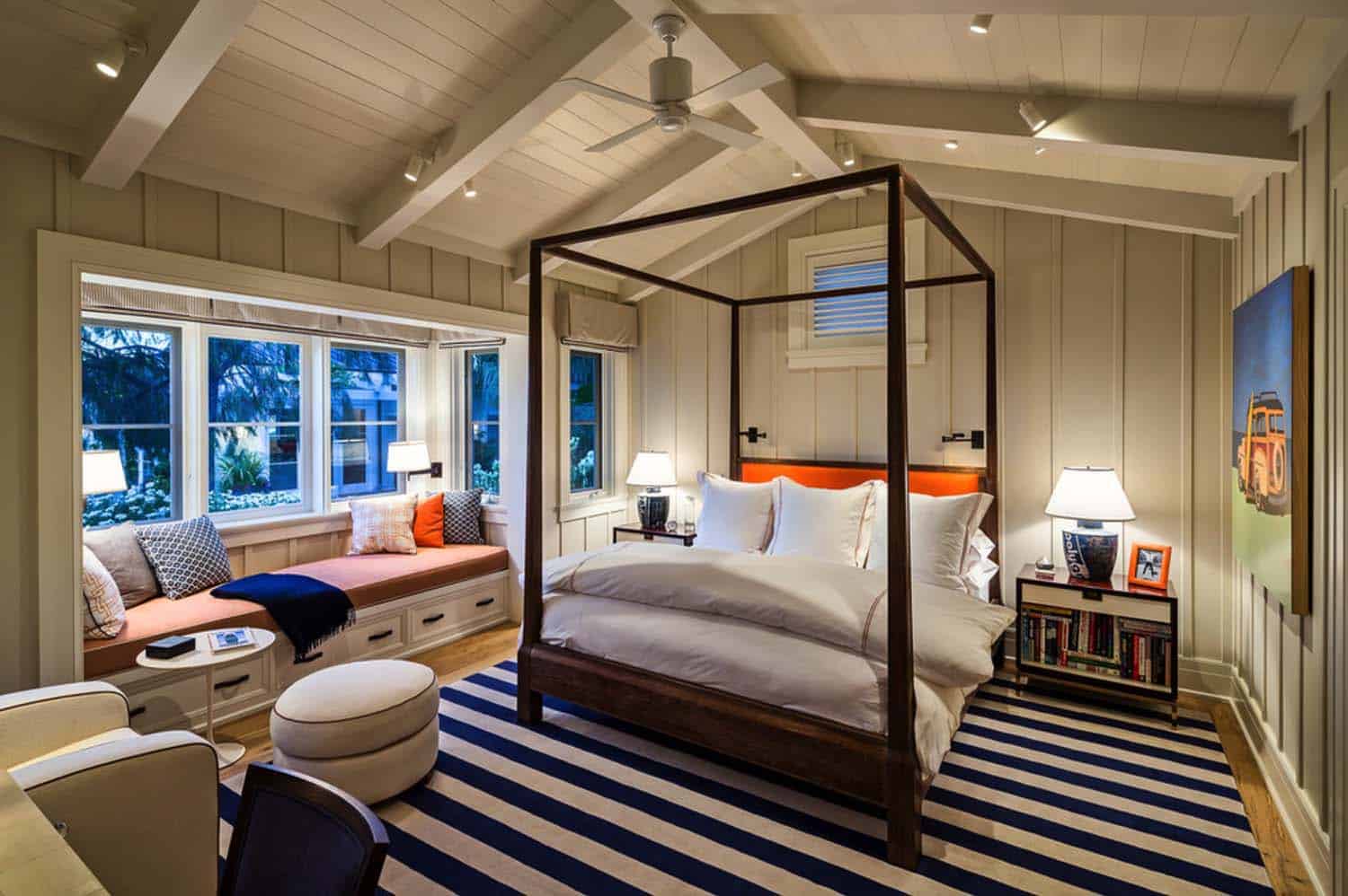 beach-style-residence-bedroom