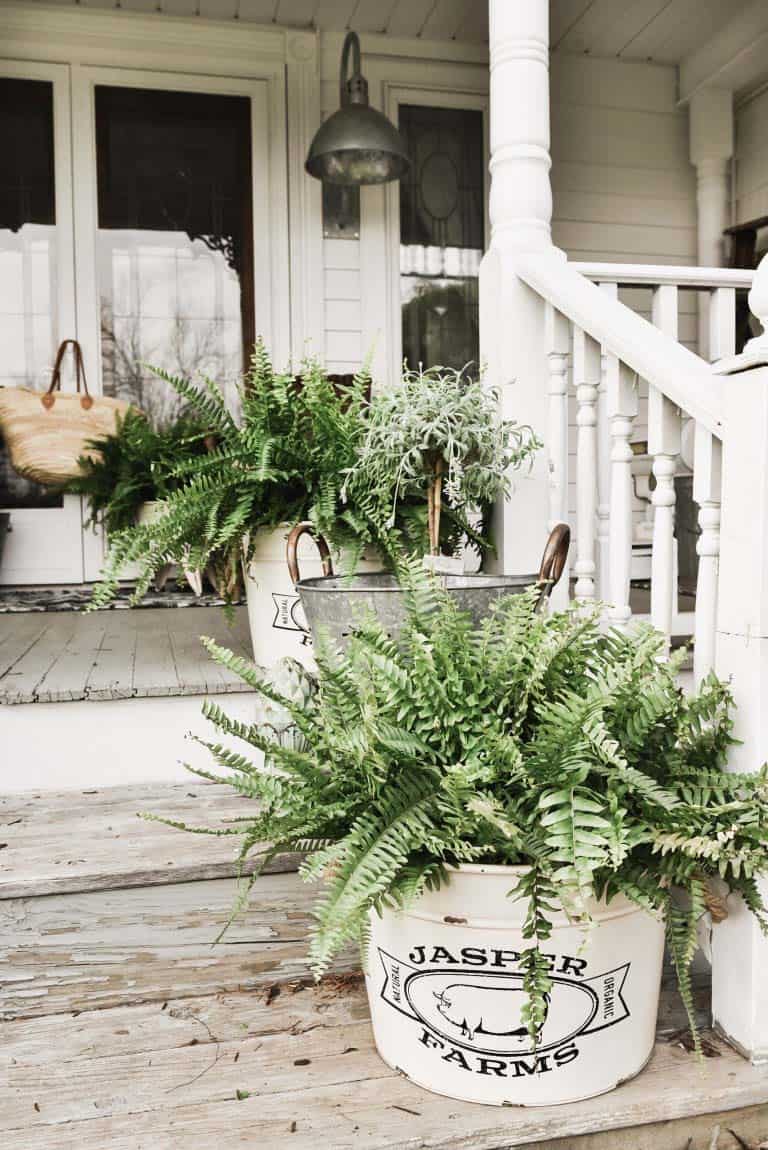 30 Inspiring Ideas To Freshen Up Your Front Porch For Spring