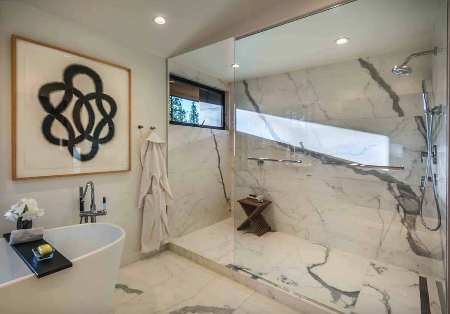 contemporary-home-bathroom