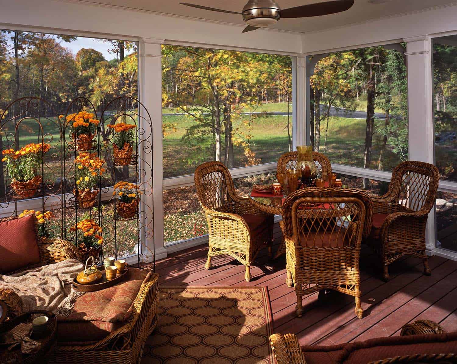screened-in-porch