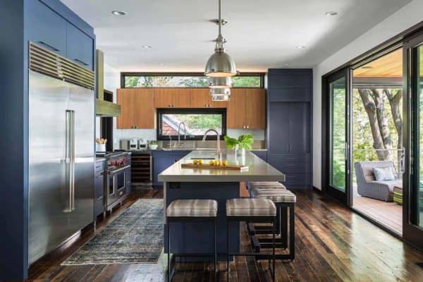 featured posts image for Exhilarating home captures essence of family living on Lake Minnetonka