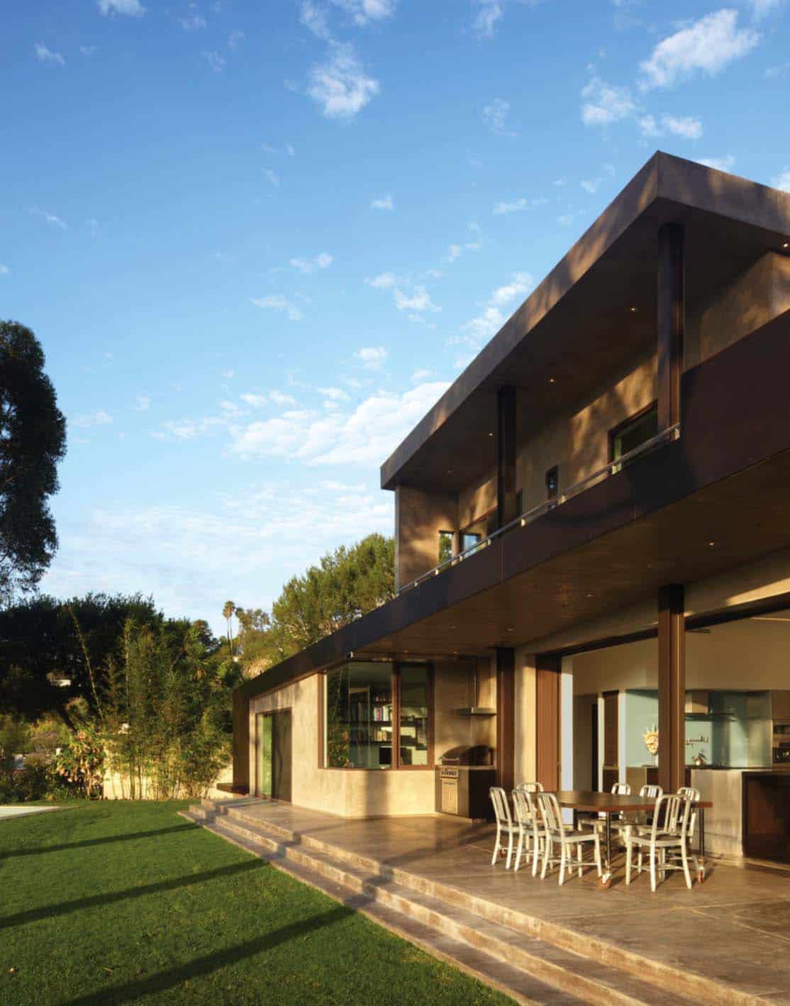 modern-dream-house-exterior-patio