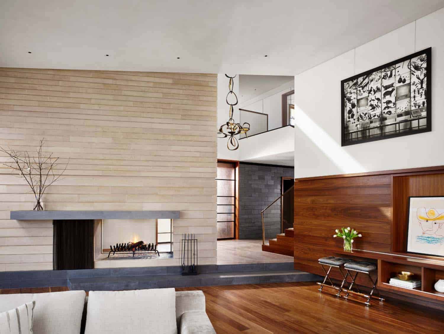 family-lake-house-modern-living-room