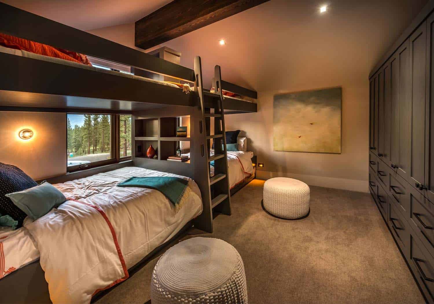 modern-kids-bunk-bedroom