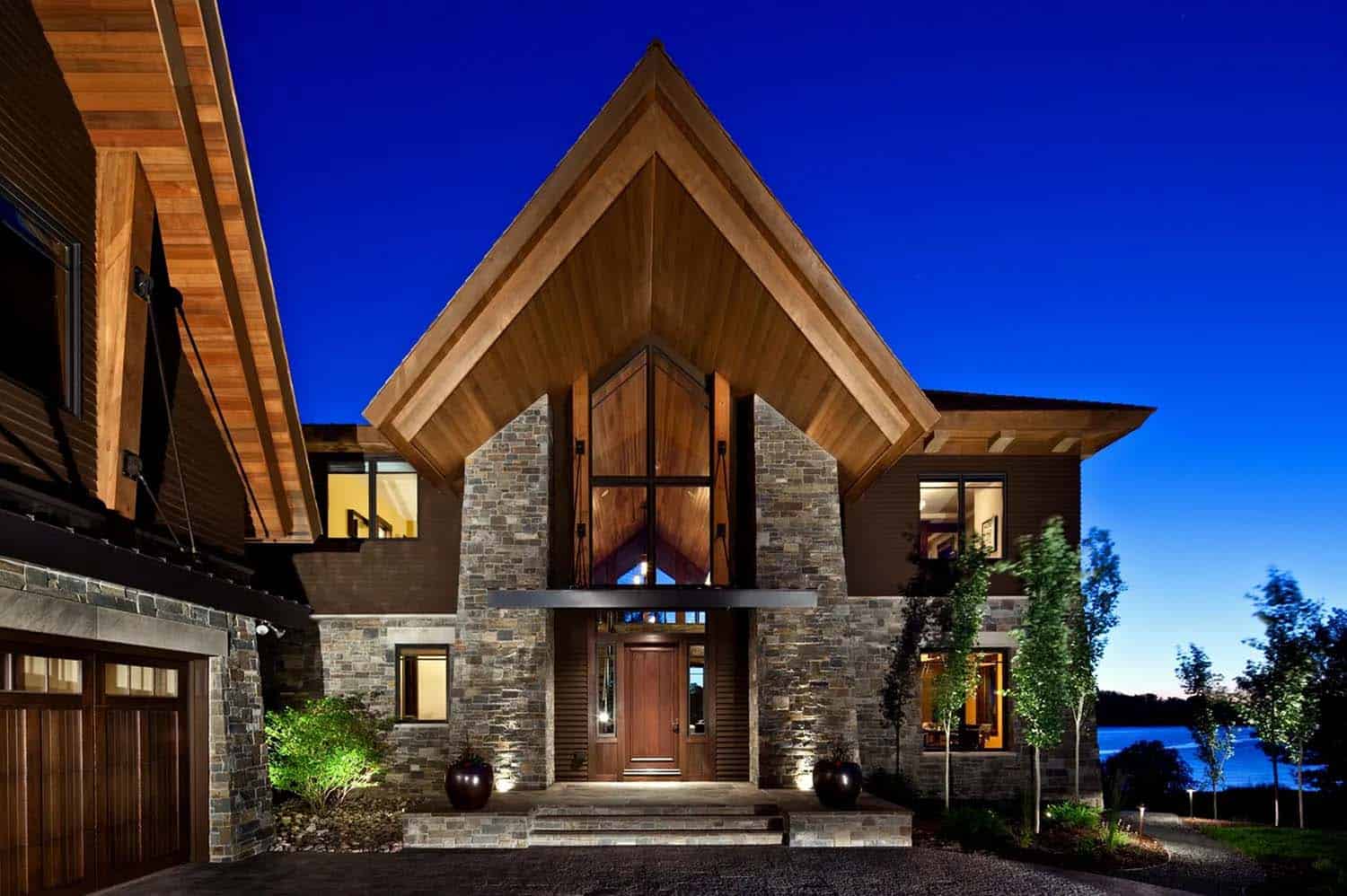 mountain-modern-aesthetic-home-exterior