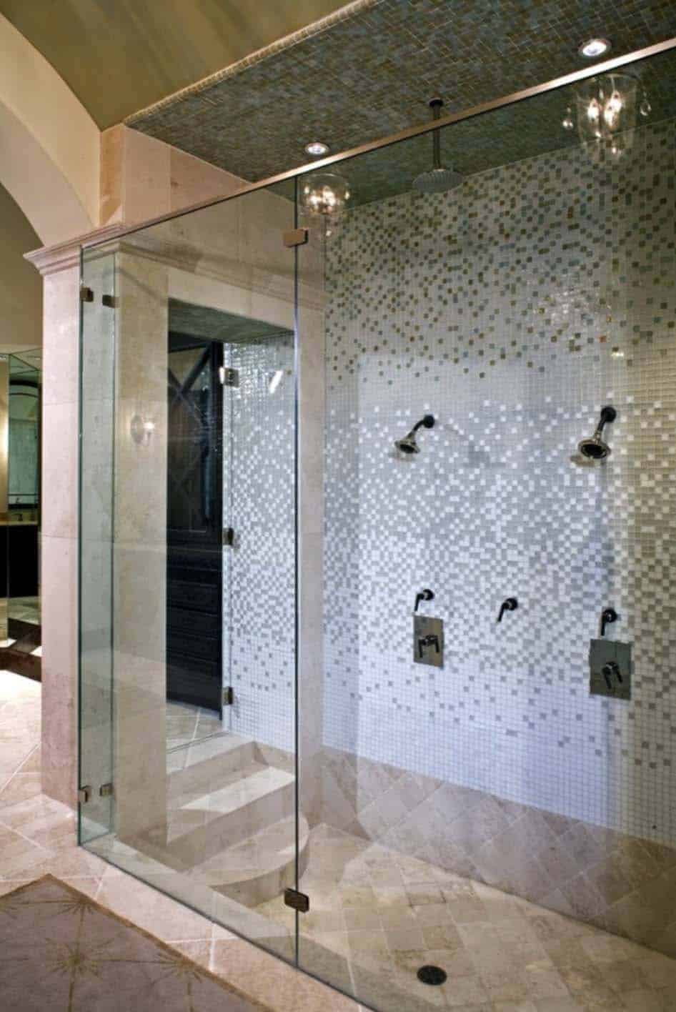santa-barbara-style-bathroom
