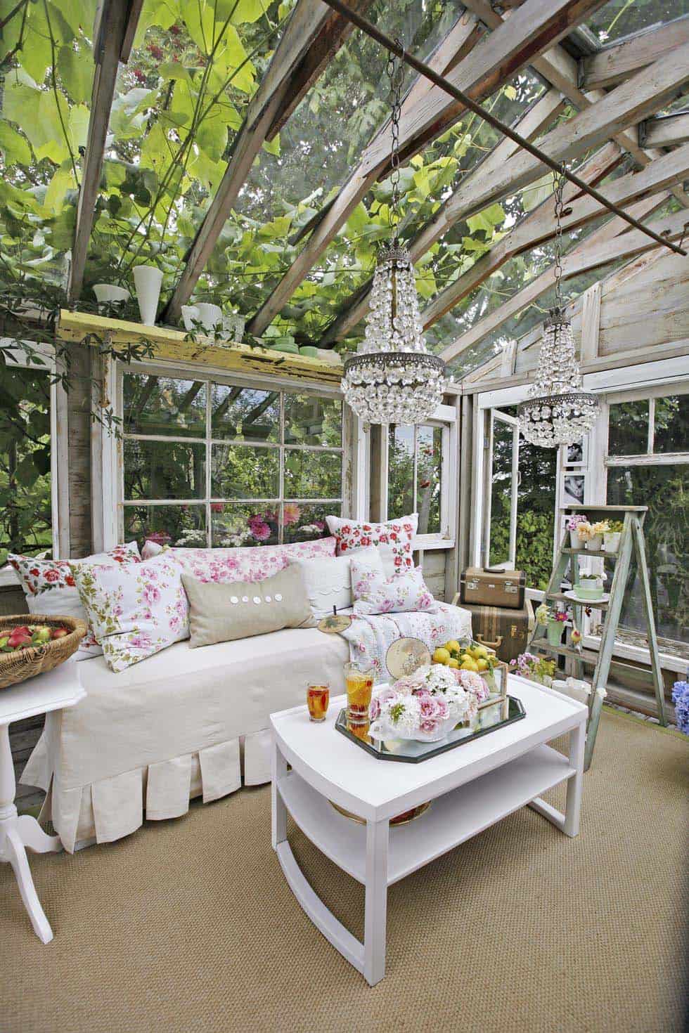 she-shed-greenhouse-backyard-garden-getaway