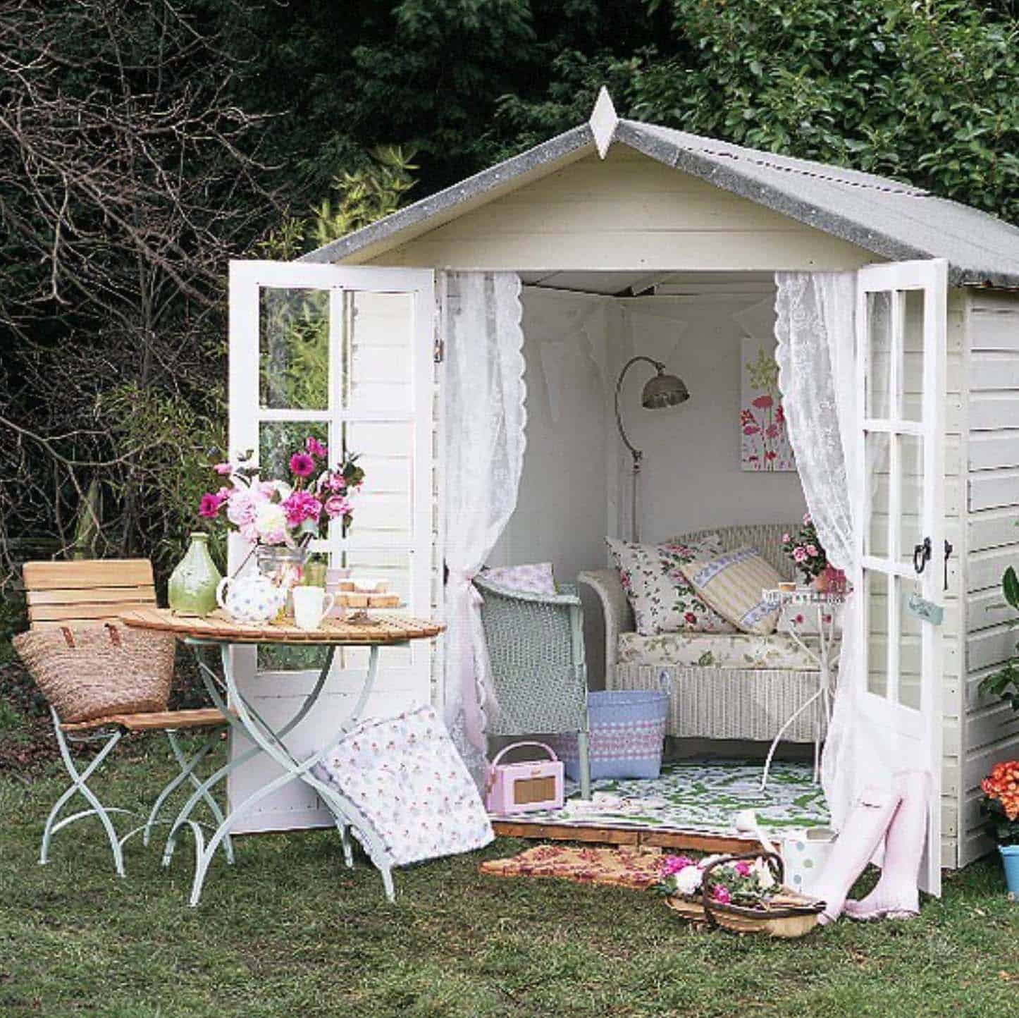 she-shed-backyard-garden-getaway
