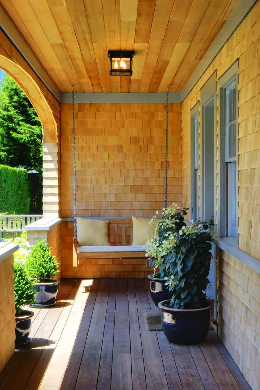 swing-bed-porch