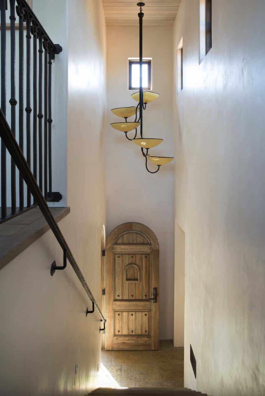 mediterranean-staircase