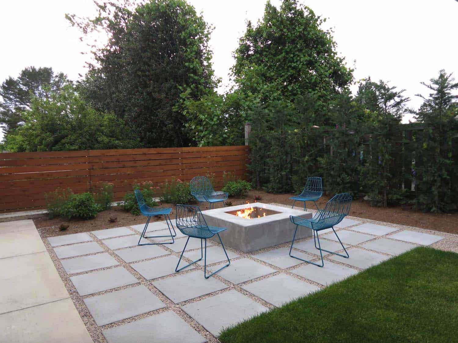 28 Inspiring Fire Pit Ideas To Create A, Paver Fire Pit Designs