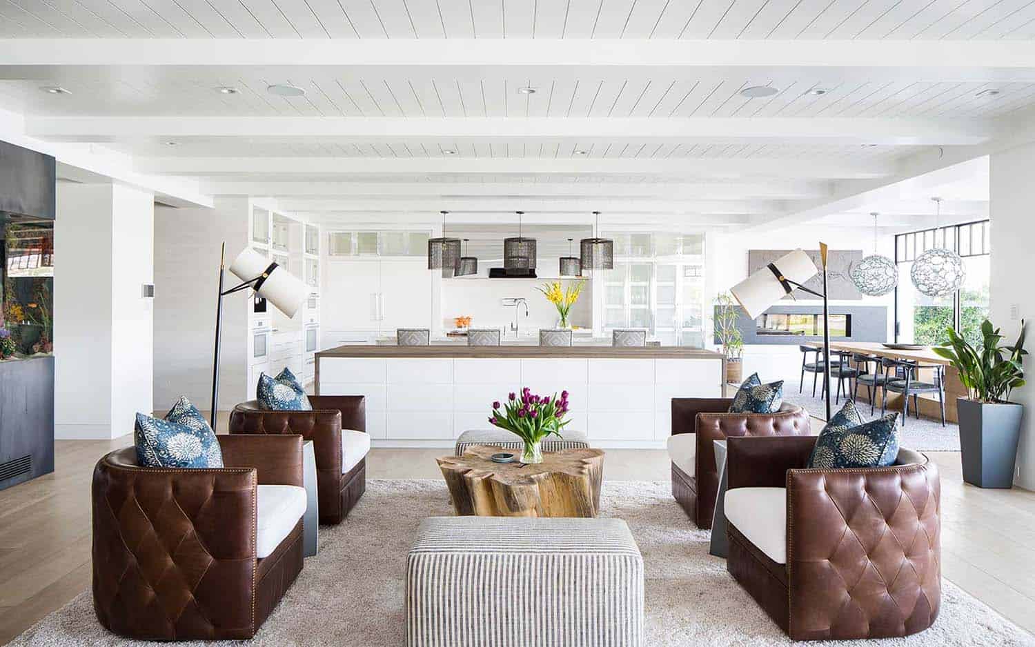 modern-beach-house-beach-style-living-room