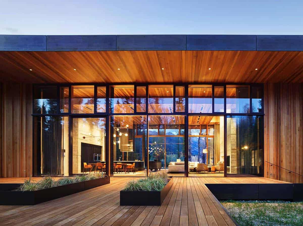 striking-home-modern-exterior