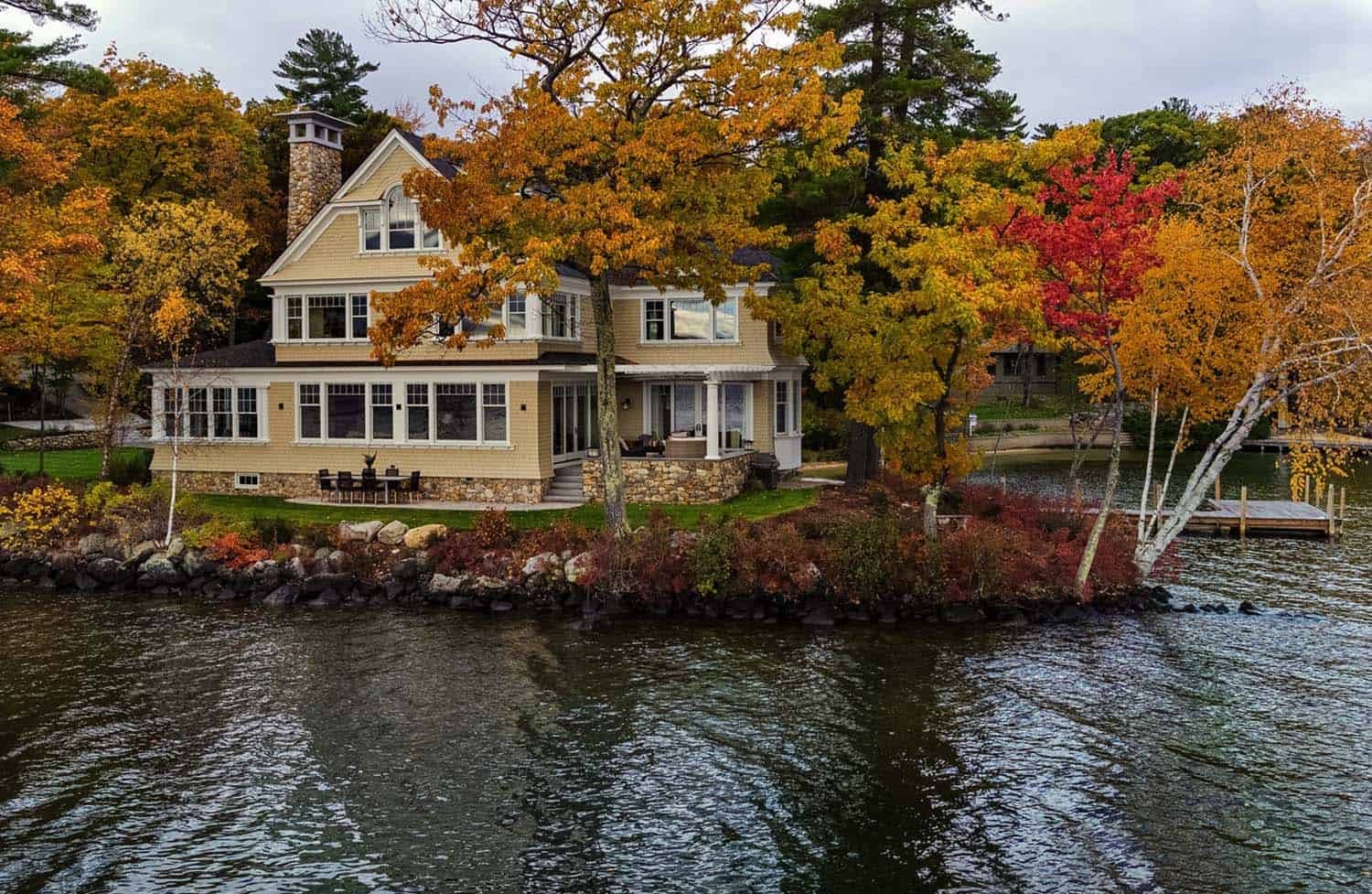 dreamy-lake-house-exterior