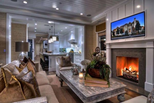 featured posts image for Idyllic coastal home in California offers refreshing indoor-outdoor lifestyle