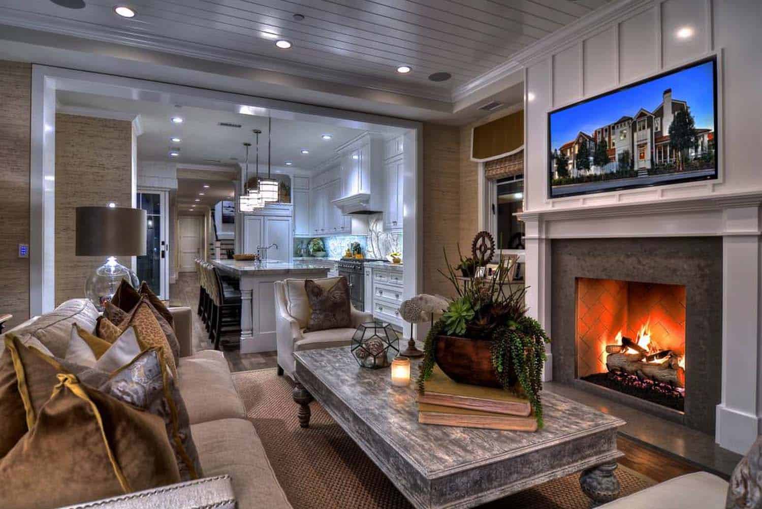 california-coastal-home-traditional-living-room