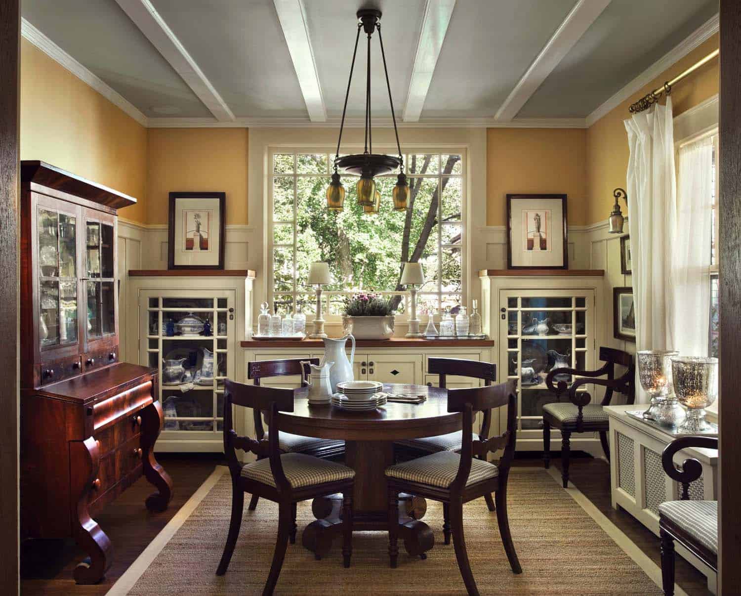 house-traditional-dining-room-new-york