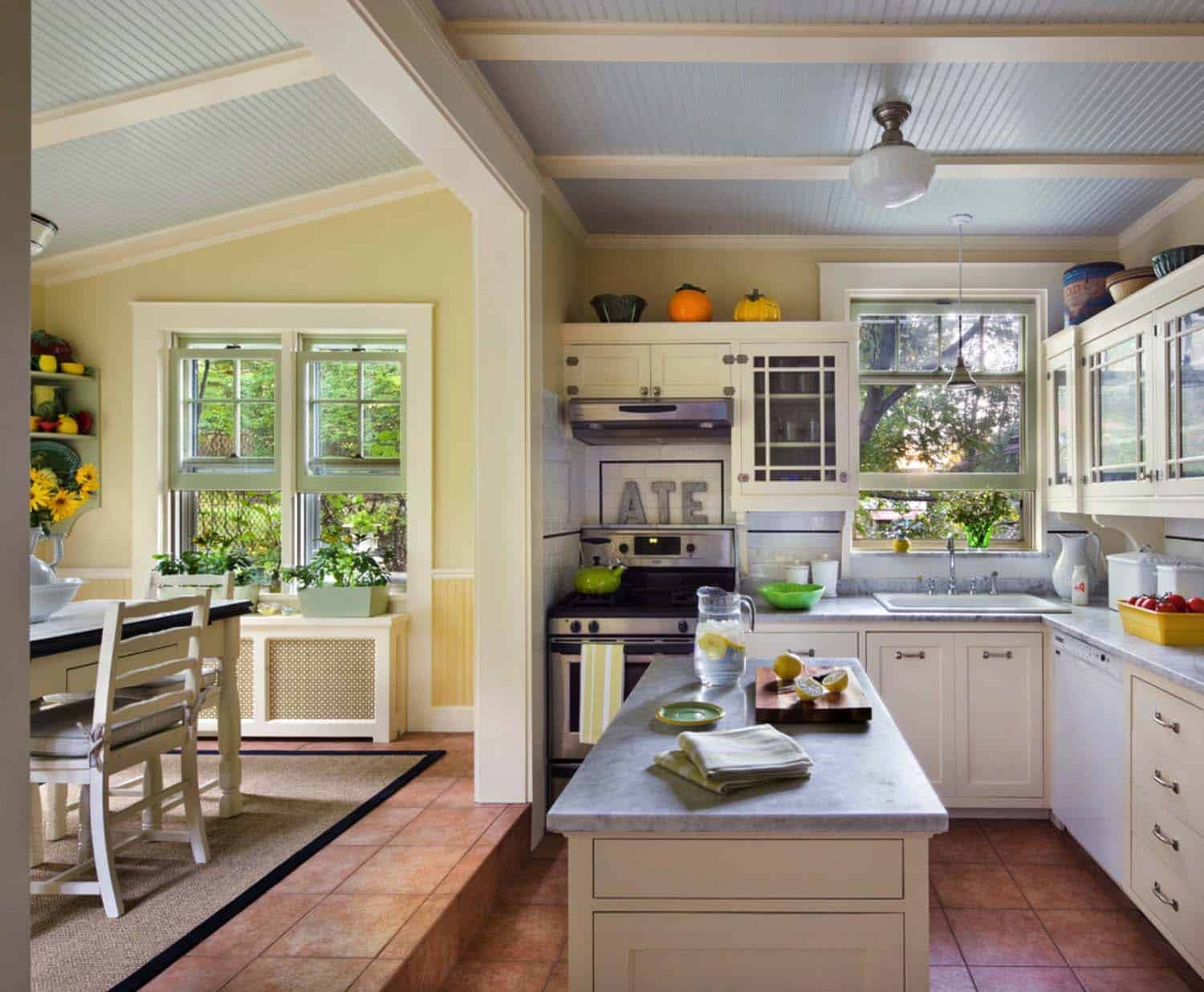 house-traditional-kitchen-new-york