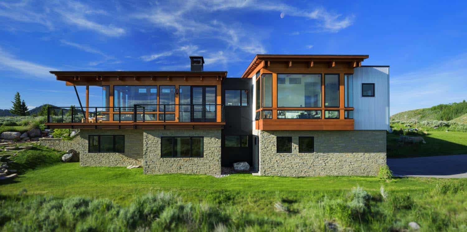 industrial-modern-hilltop-home-exterior