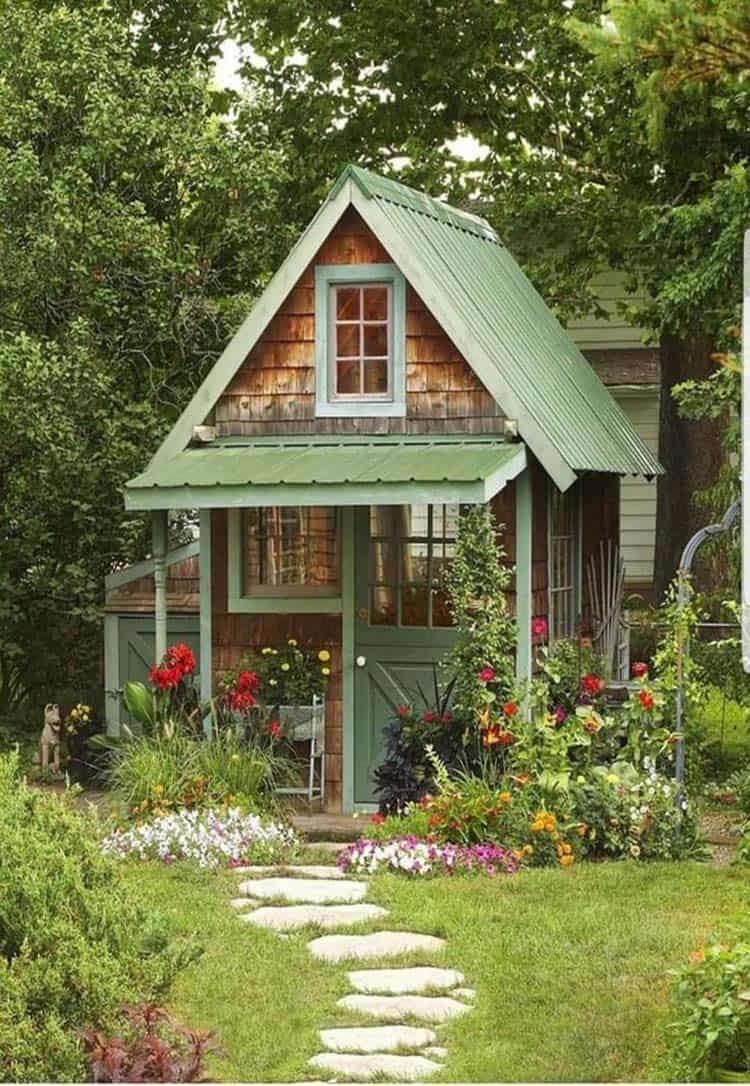 charming-garden-potting-shed