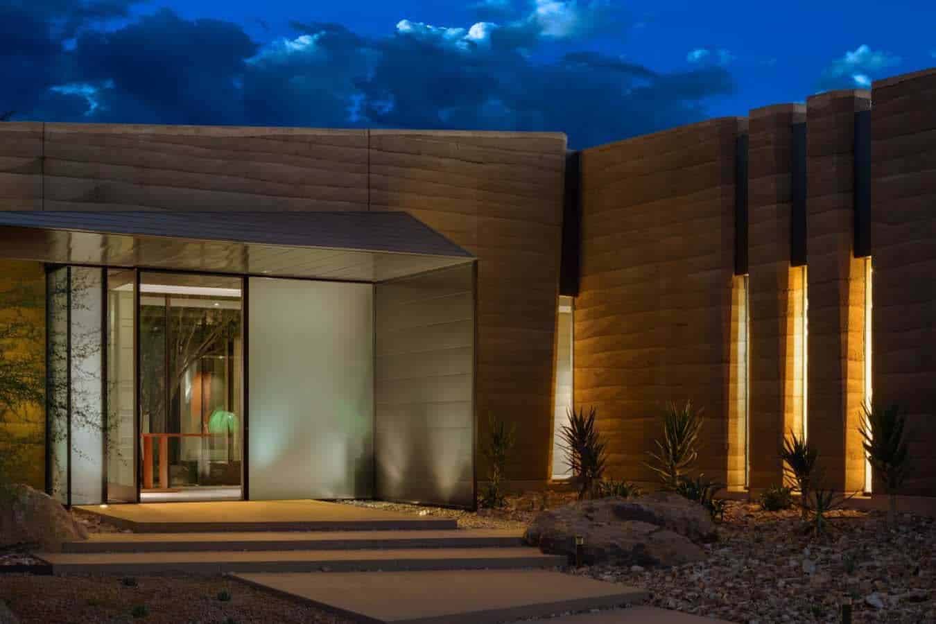 desert-modern-home-entry