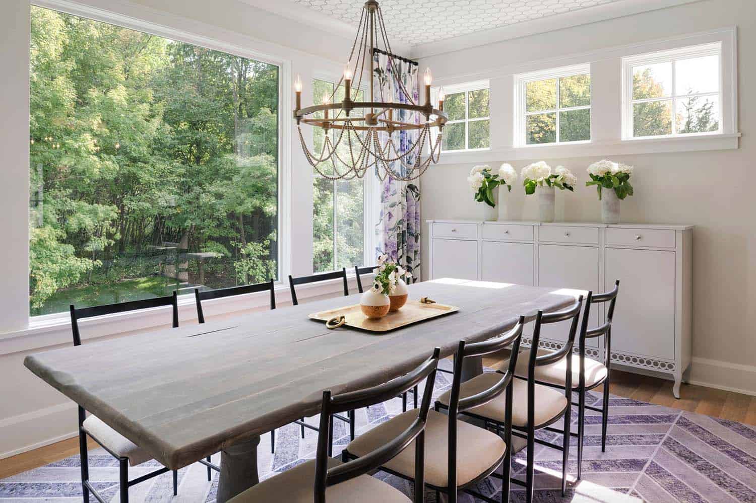 transitional-lake-house-dining-room