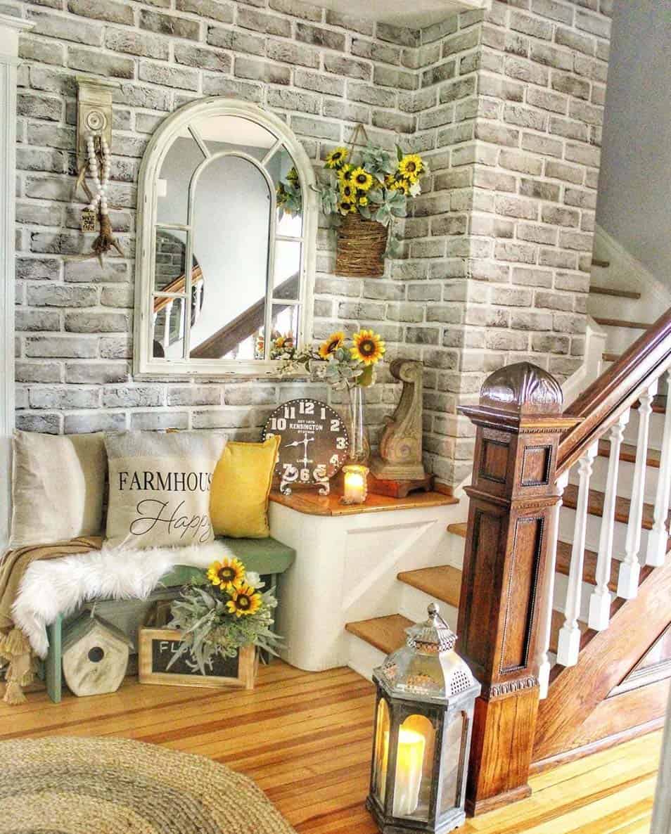 farmhouse-entryway-decorating-ideas