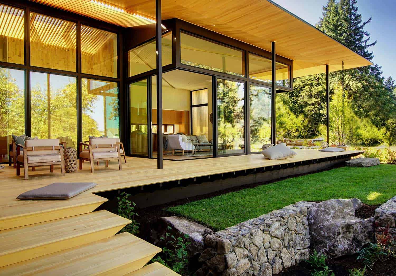 asian-contemporary-home-patio