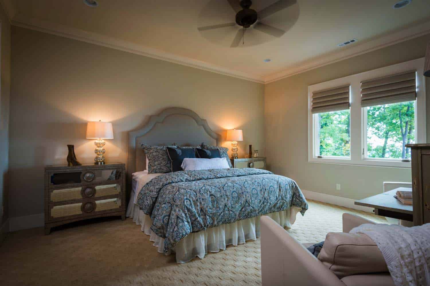 craftsman-style-bedroom