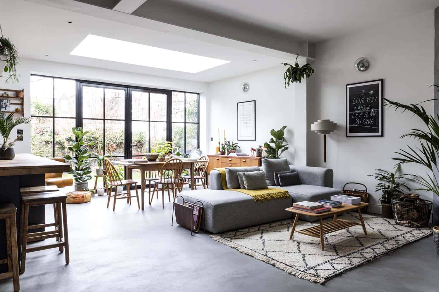 cottage-industrial-living-room