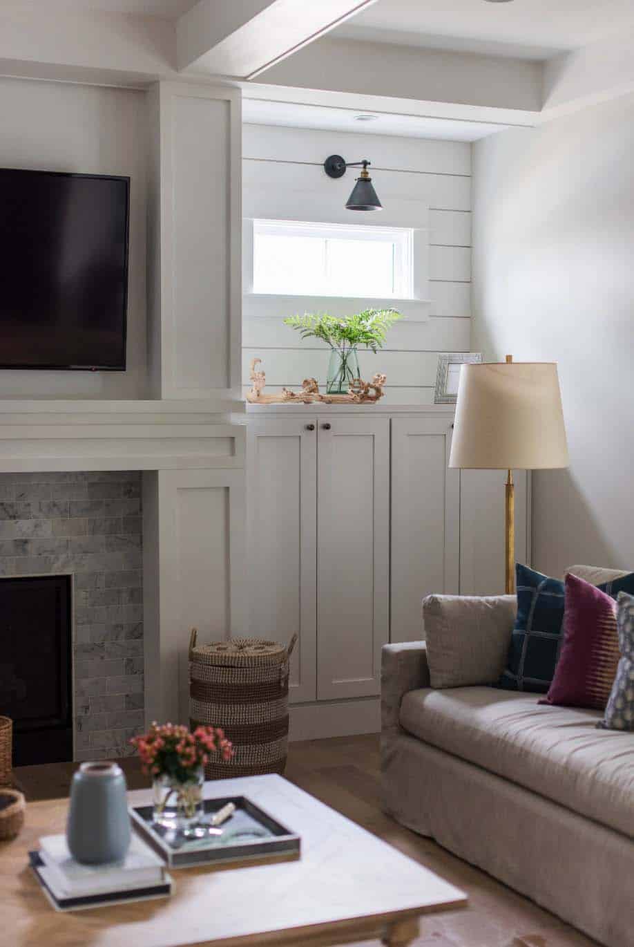 modern-craftsman-farmhouse-living-room