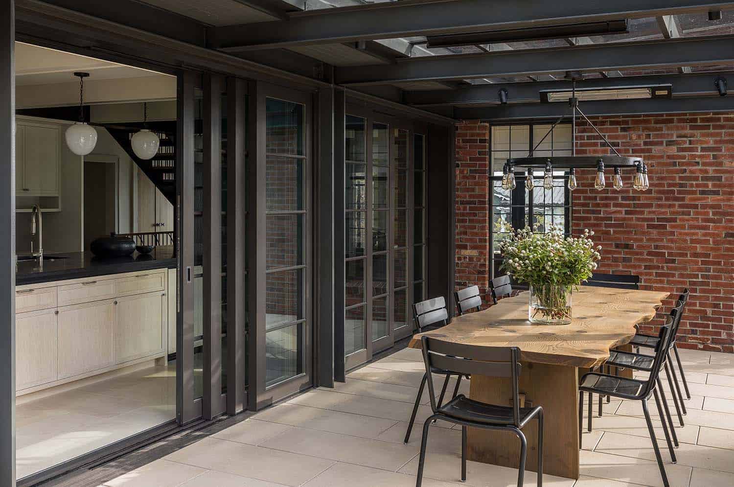 modern-tudor-home-patio