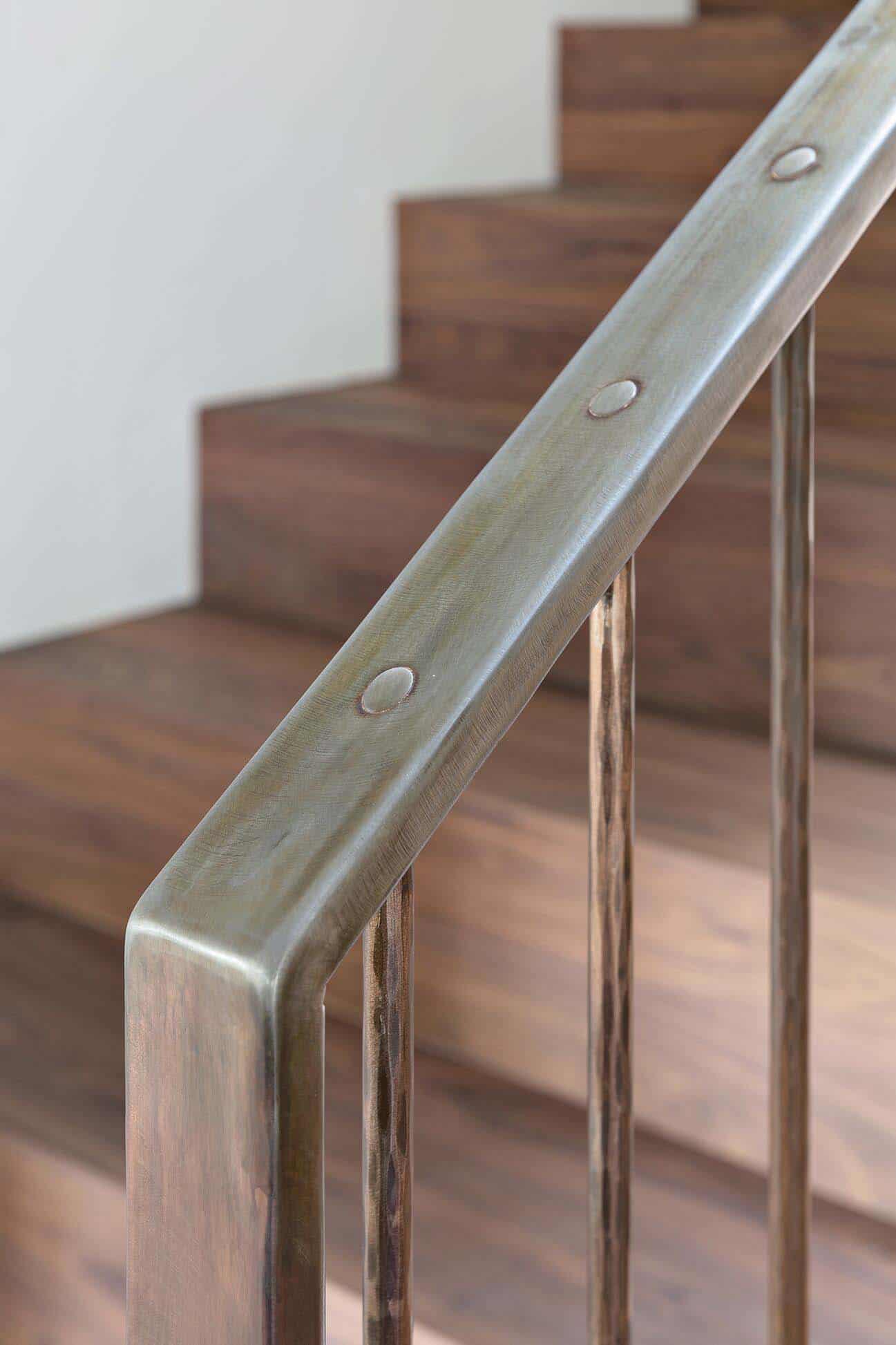 contemporary-sustainable-home-staircase-detail