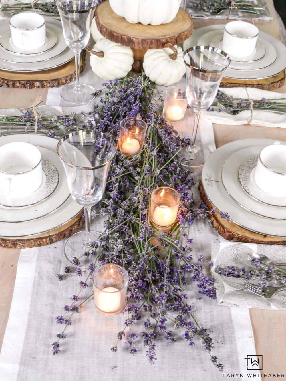 gorgeous-thanksgiving-centerpiece-idea-lavender