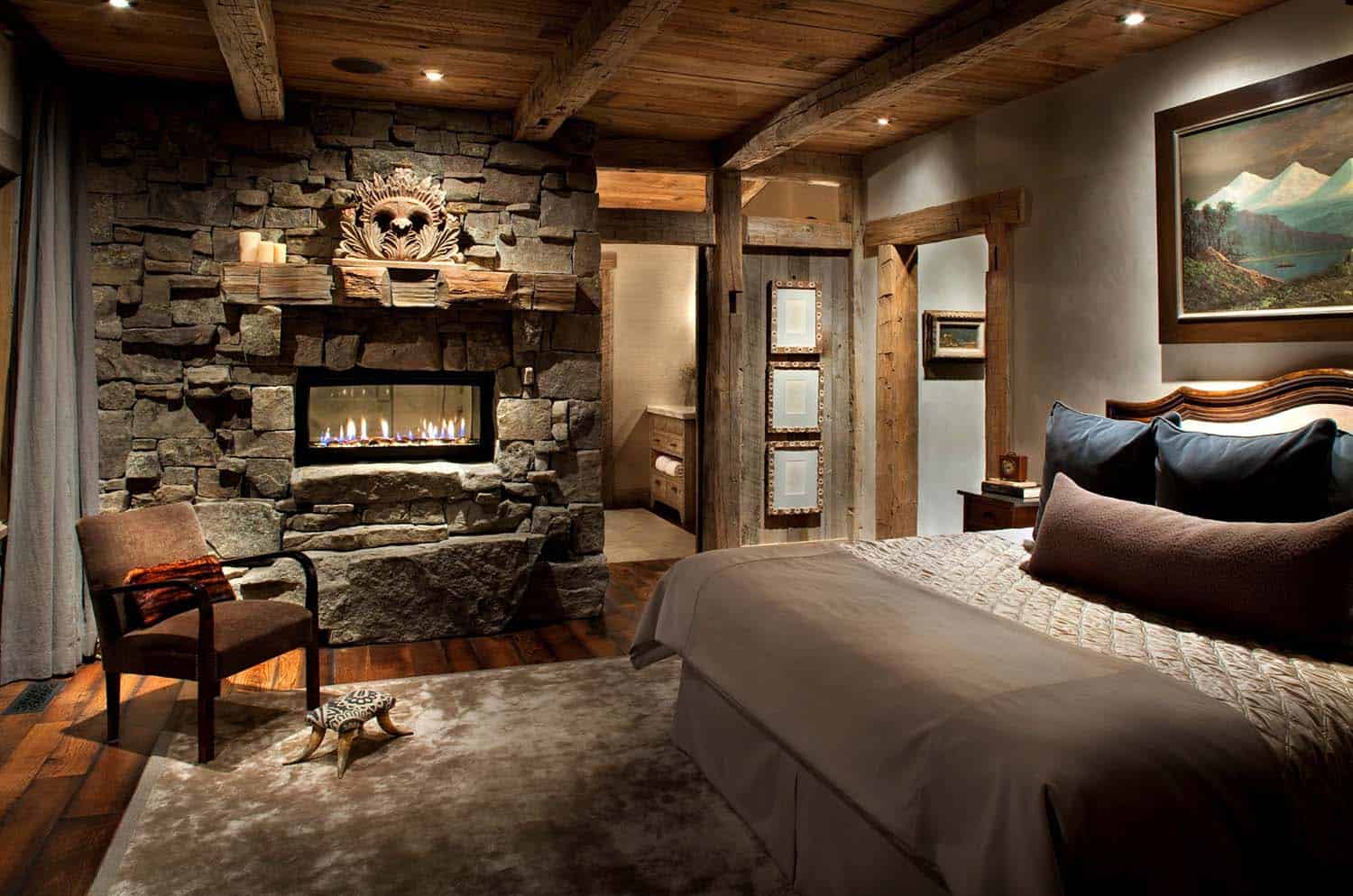 mountain-rustic-bedroom
