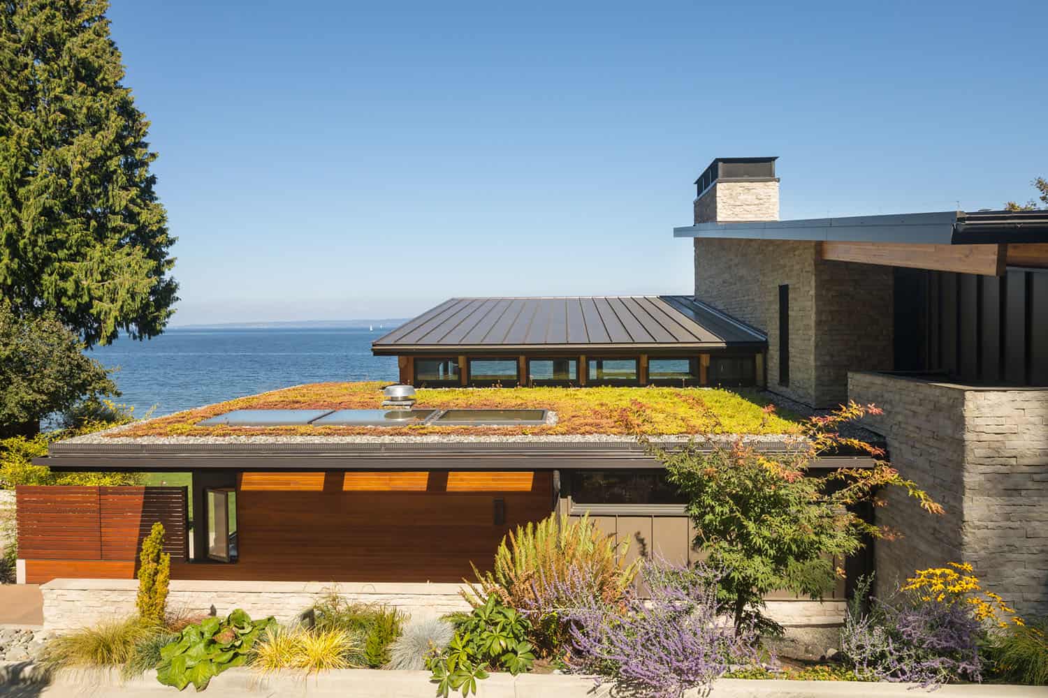 shoreline-house-contemporary-exterior