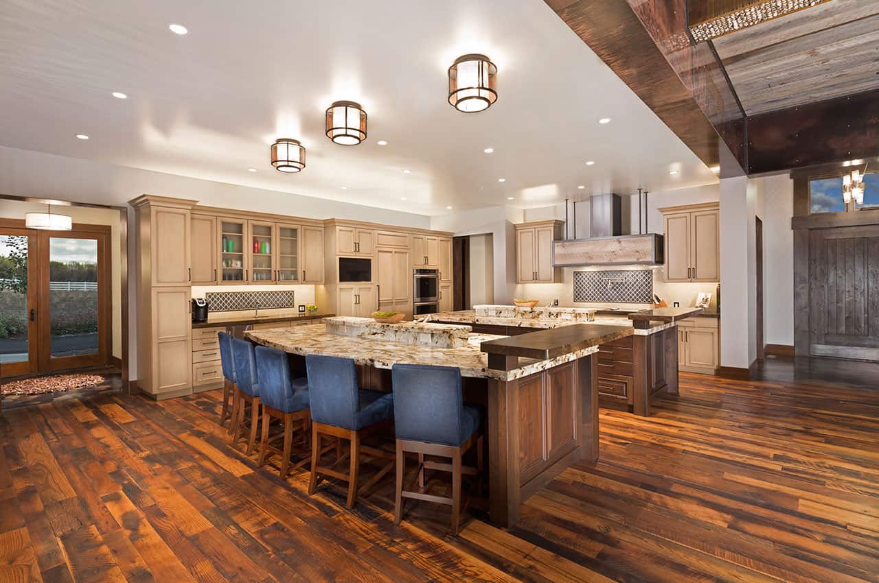 ranch-house-rustic-kitchen