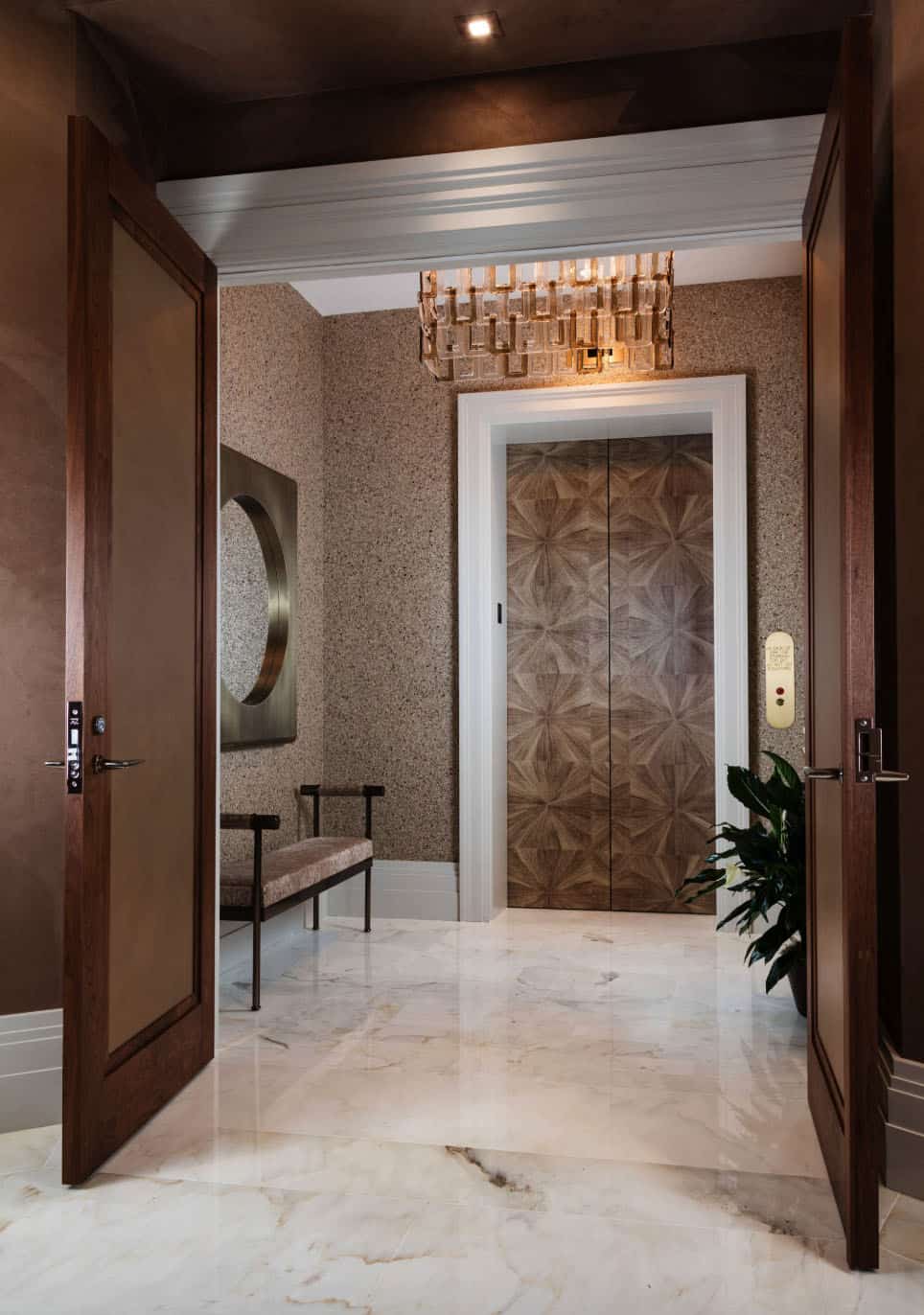 penthouse-contemporary-entry