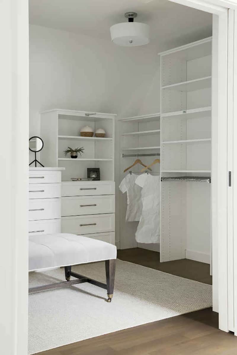 contemporary-master-closet