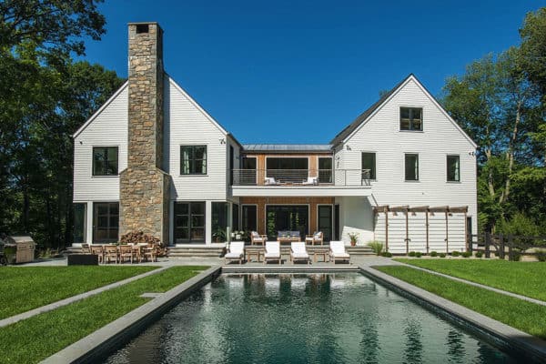 featured posts image for Country farmhouse with an inviting modern twist in Connecticut