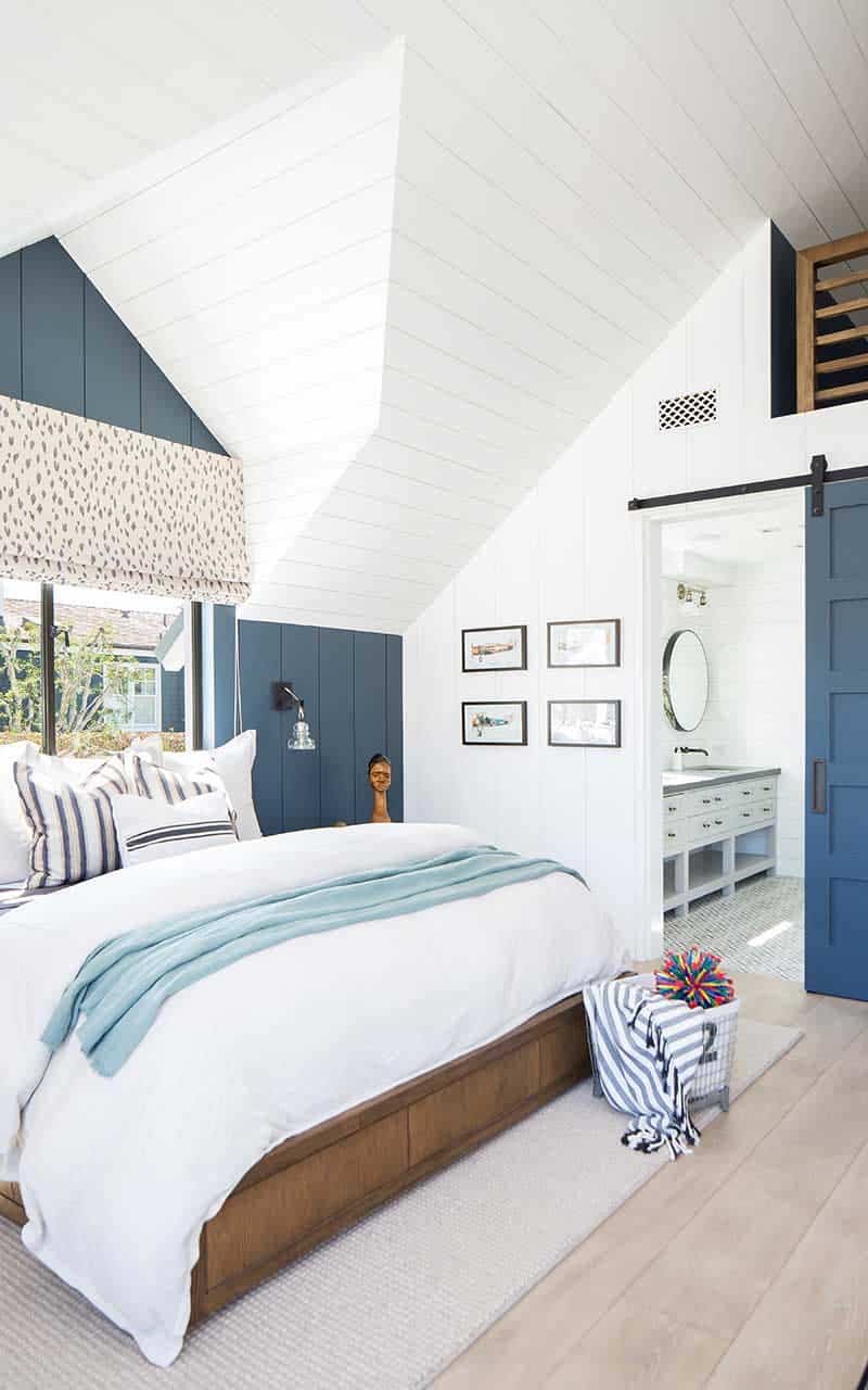 modern-beach-house-bedroom
