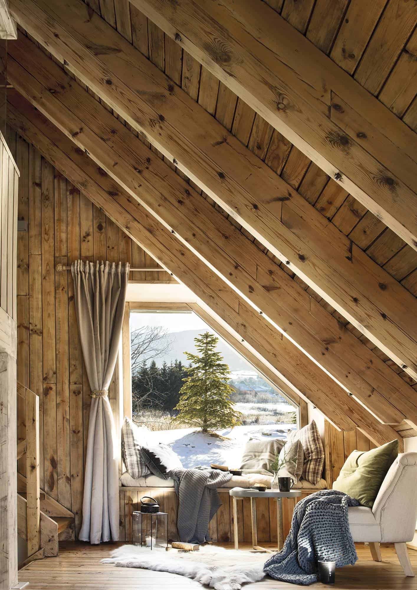 cozy-mountain-cabin-living-room