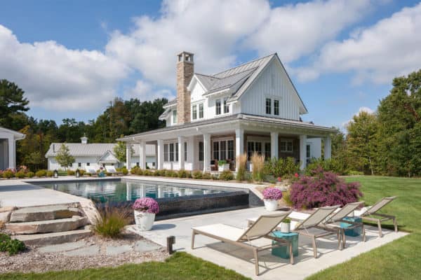 featured posts image for Gorgeous farmhouse estate unites with nature in the Michigan countryside