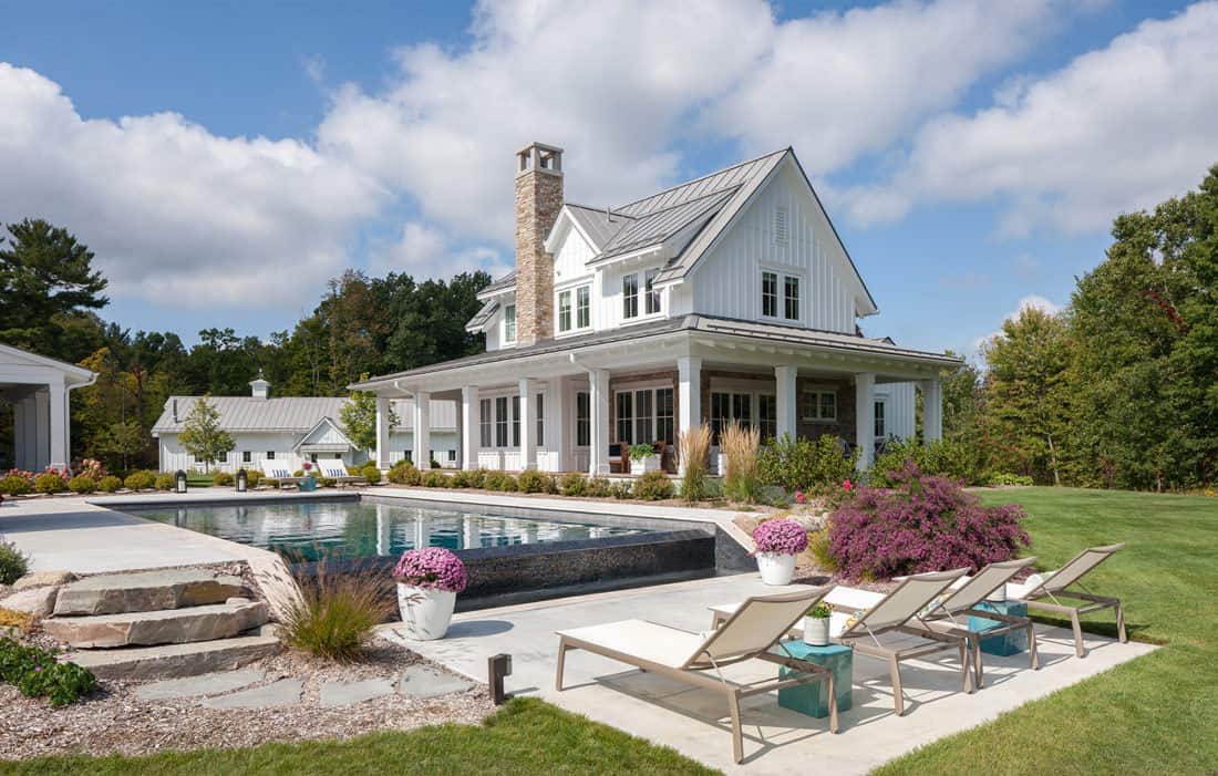 farmhouse-estate-pool