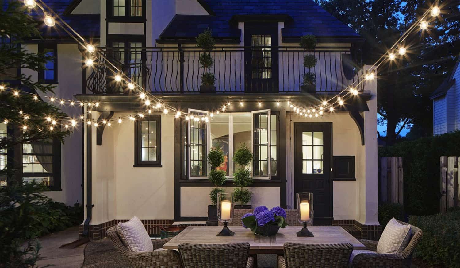 tudor-traditional-patio