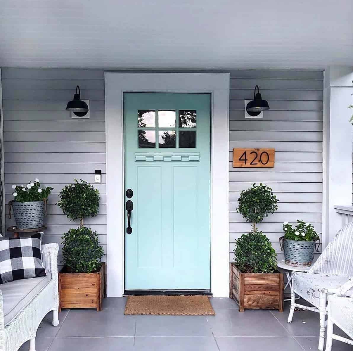 fresh-ideas-for-infusing-spring-into-your-home-front-door