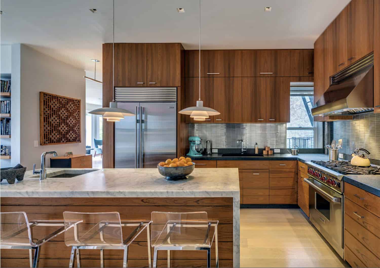 18 Incredible Midcentury Modern Kitchens to Delight the Senses