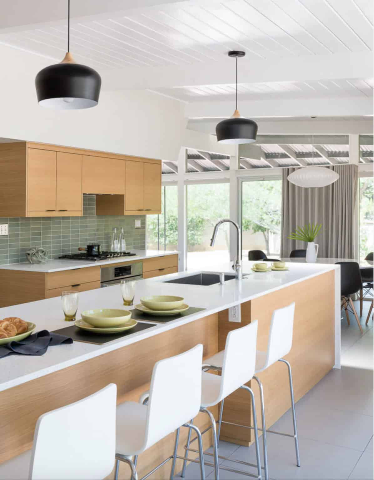25 Incredible Midcentury Modern Kitchens to Delight the Senses