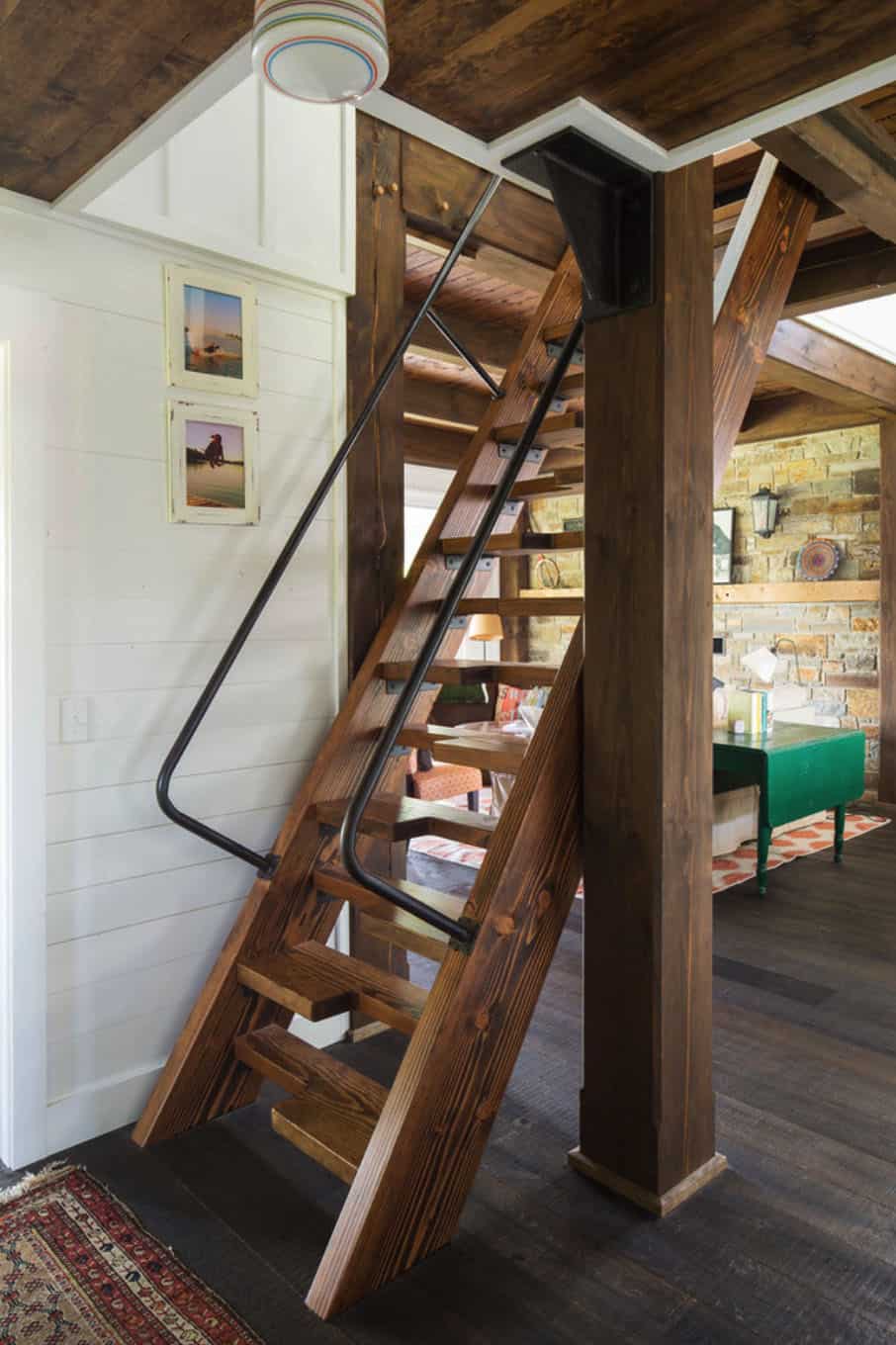 porch-cabin-staircase