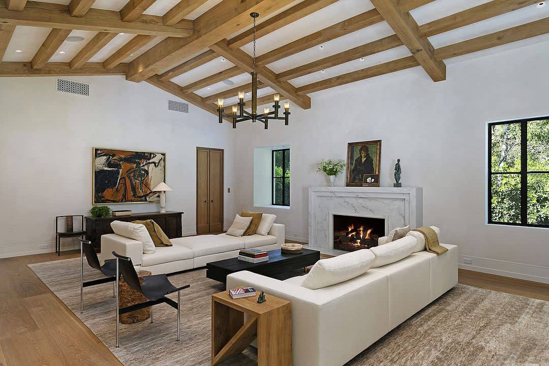spanish-colonial-style-living-room